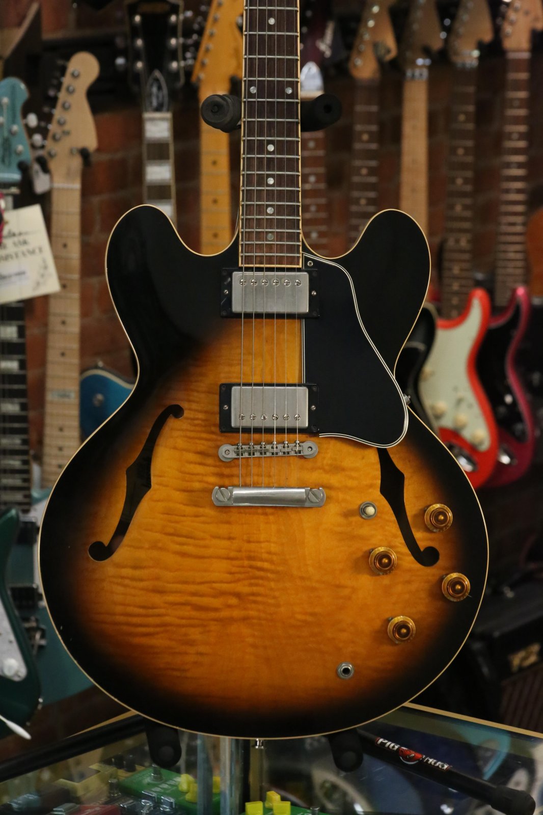 Gibson ES-335 1997 Tobacco Sunburst – Bros Guitars