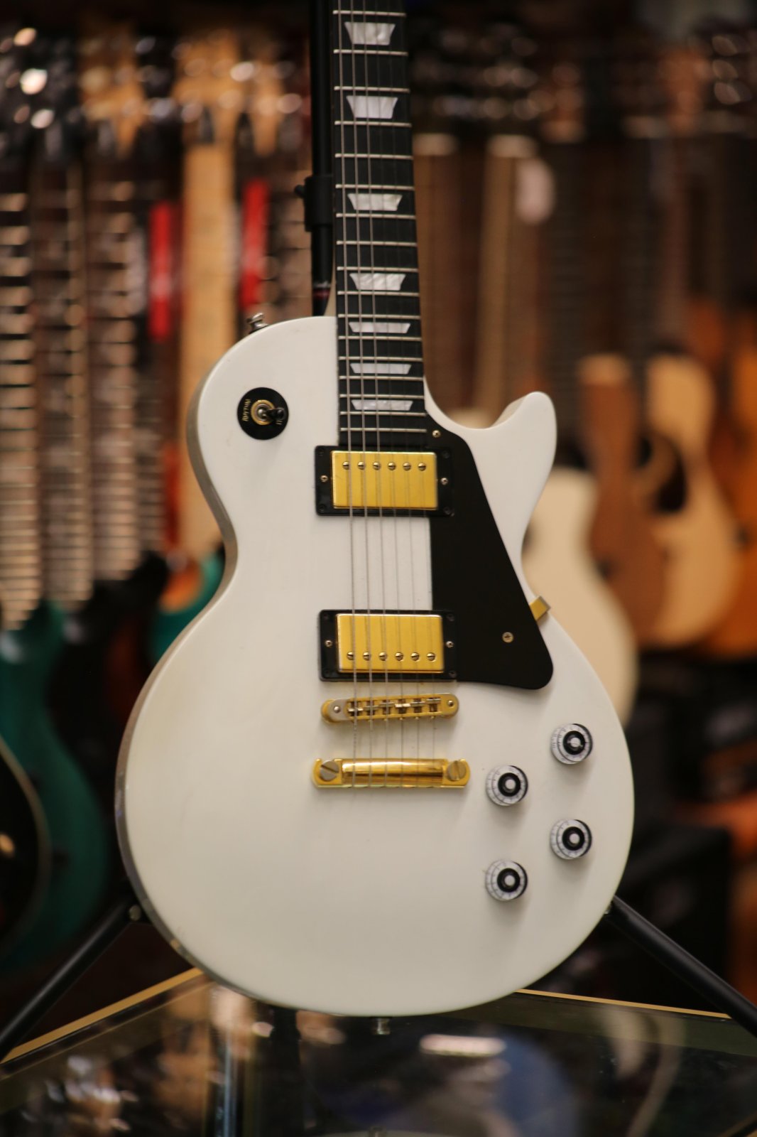 Gibson Les Paul Studio 2006 Alpine White – Bros Guitars