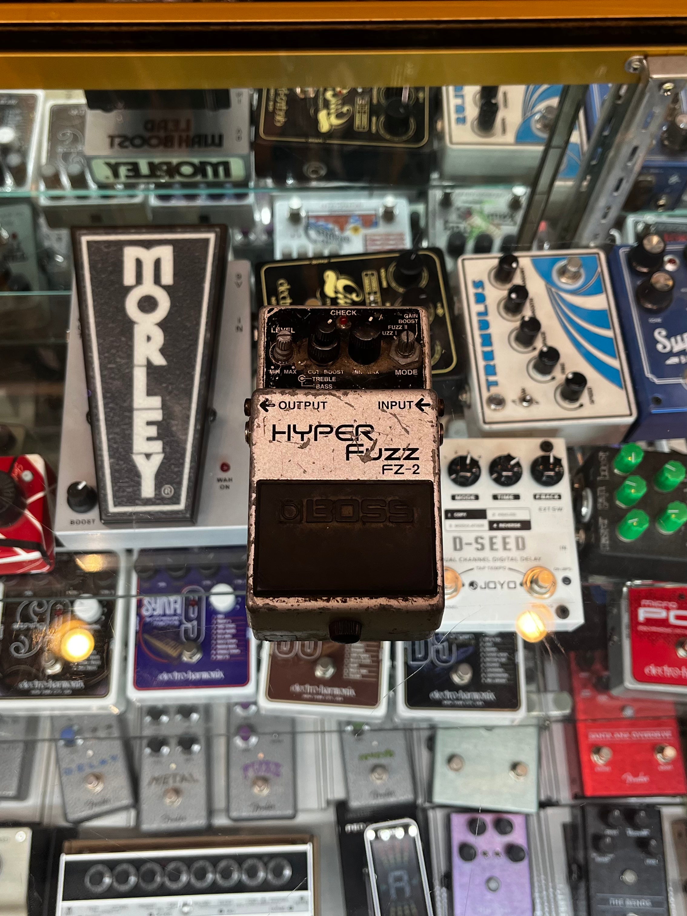 Boss hyper shops fuzz FZ-2 (silver lable)