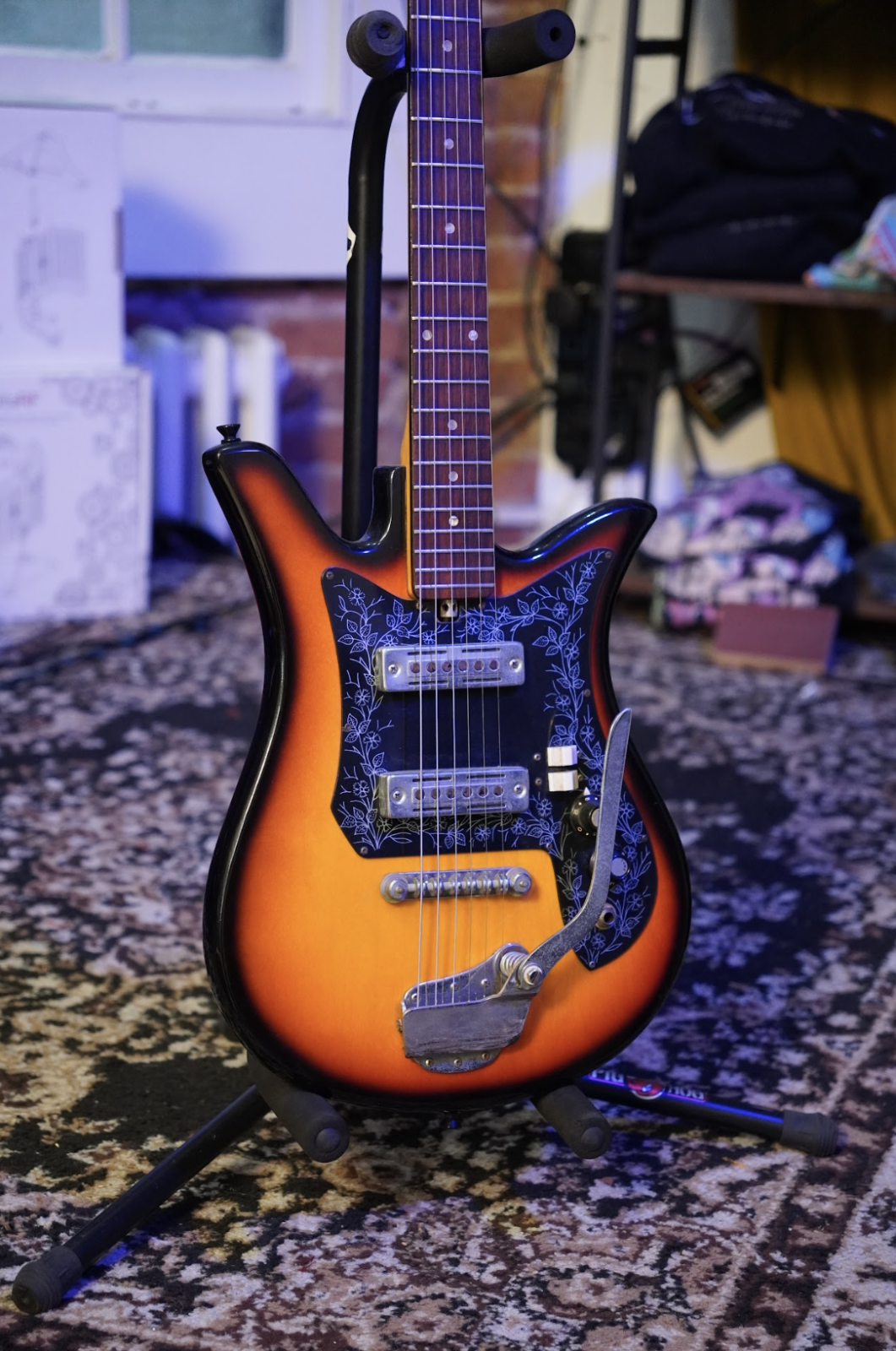 TEISCO R-2 エレキギター 1960-70年代初期　99％フルオリジナル TEISCO R-2 エレキギター 1960-70年代初期 99％フルオリジナル TEISCO