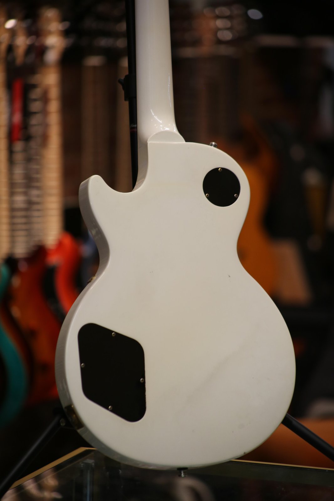Gibson Les Paul Studio 2006 Alpine White – Bros Guitars