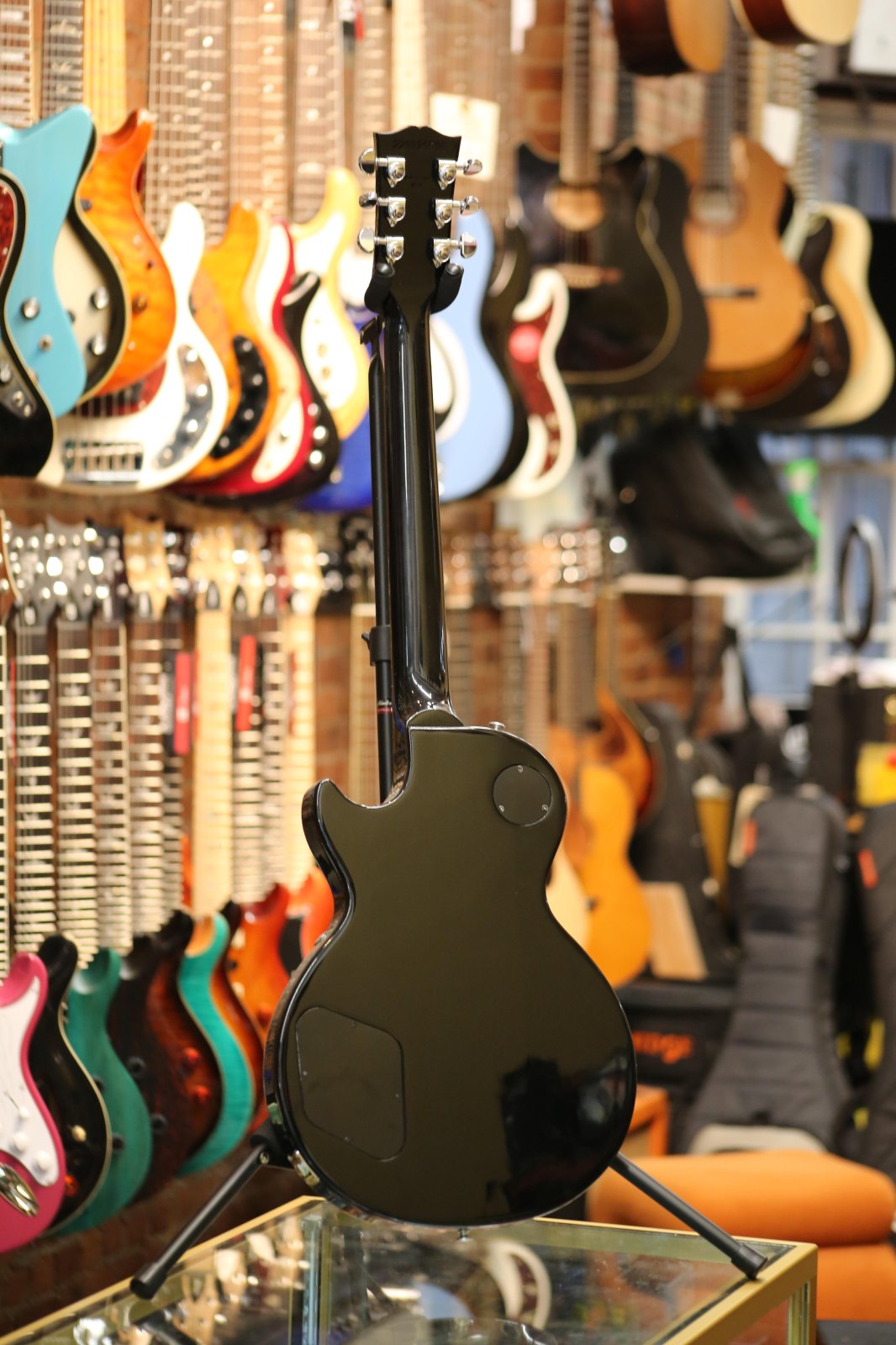 Gibson Les Paul Studio 2022 Ebony Electric Guitar – Bros Guitars