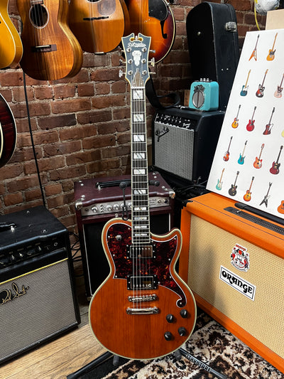 D'Angelico Deluxe Series Brighton Matte Walnut