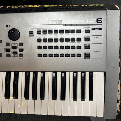 Yamaha Motif 6 Production Synthesizer