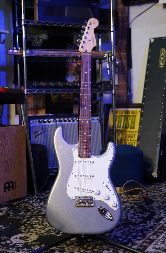 Fender Player Series Stratocaster MIM 2021 Inca Silver