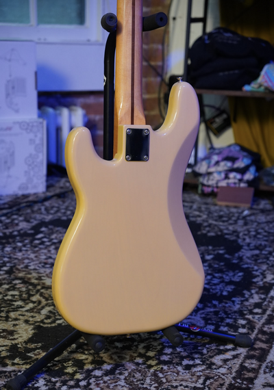 Fender Vintera Series 50's P-Bass Desert Sand