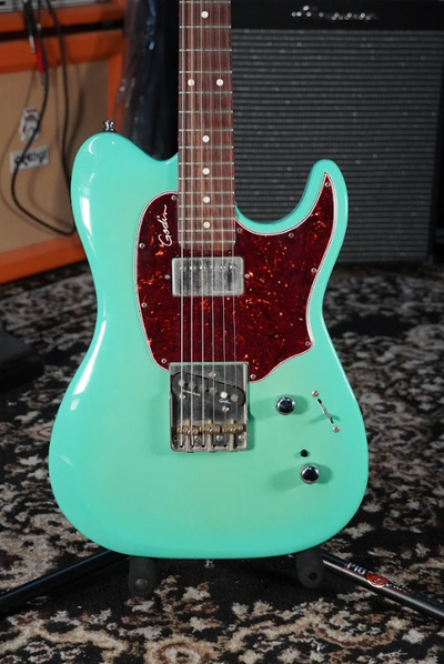 Godin Session Custom 59 Maple Coral Blue