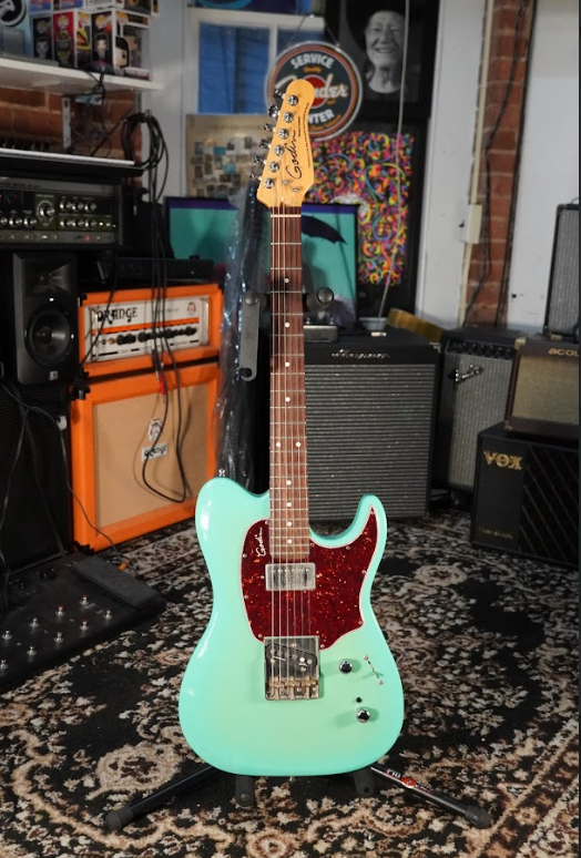 Godin Session Custom 59 Maple Coral Blue