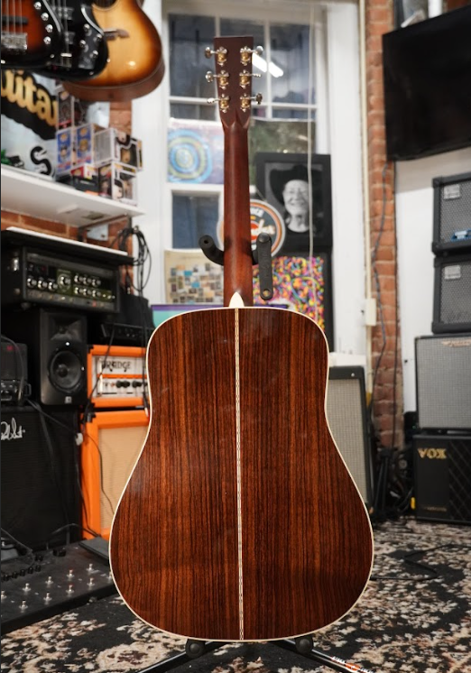 Martin D-28