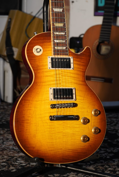 2007 Gibson Les Paul Standard with '60s Neck in Honeyburst Honey Burst