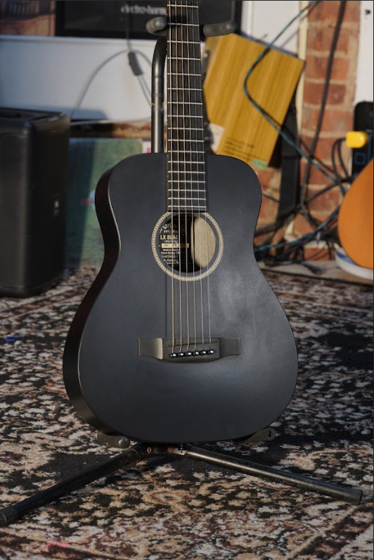 Martin LX Mini Black w/Martin case