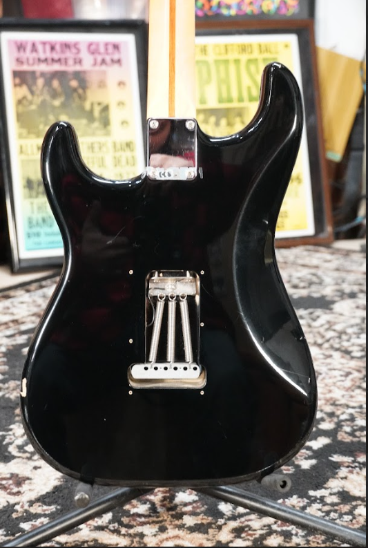 Fender Player Stratocaster Black MIM