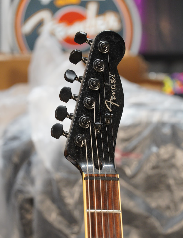 Fender Special Edition Set-Neck Esquire Custom Scorpion 2003