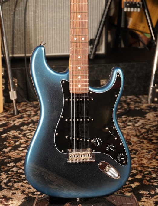 Fender 2022 American Professional II Stratocaster Dark Knight