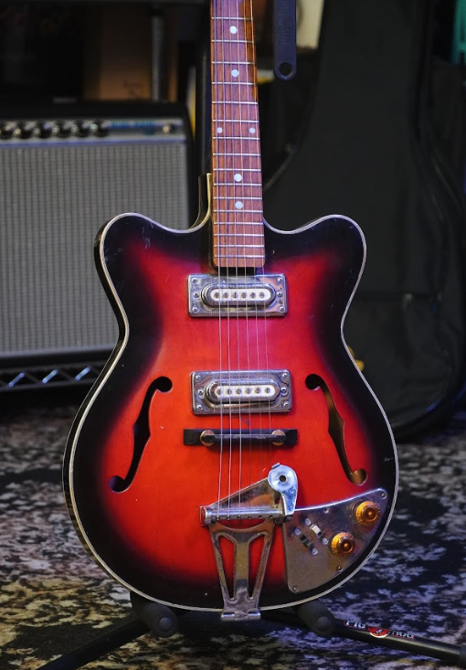 Fiama Semi Hollow Body MIJ Japanese Late 60s Early 70s Red Sunburst