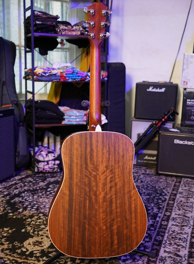 Taylor 410 Acoustic Guitar with Hardshell Case