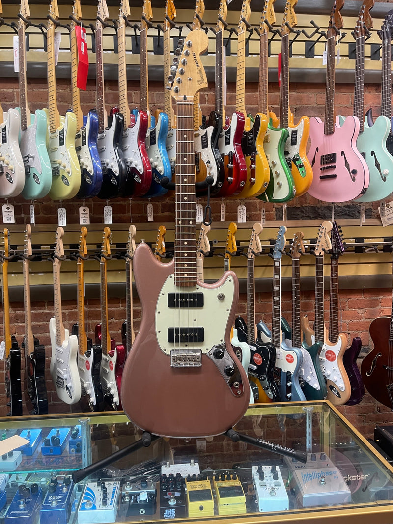 Fender Player Mustang 90 Electric Guitar – Burgundy Mist Metallic