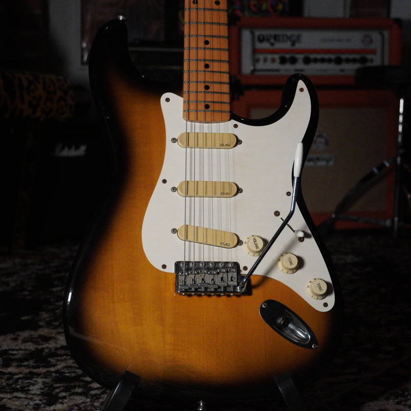Fender MIJ Stratocaster 2-Tone Sunburst, Mod w/EMG Pickups