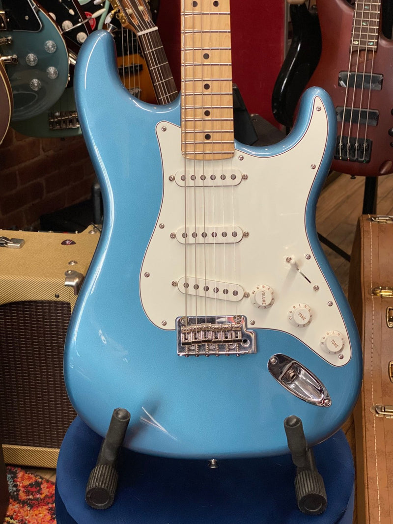 fender player series stratocaster - tidepool