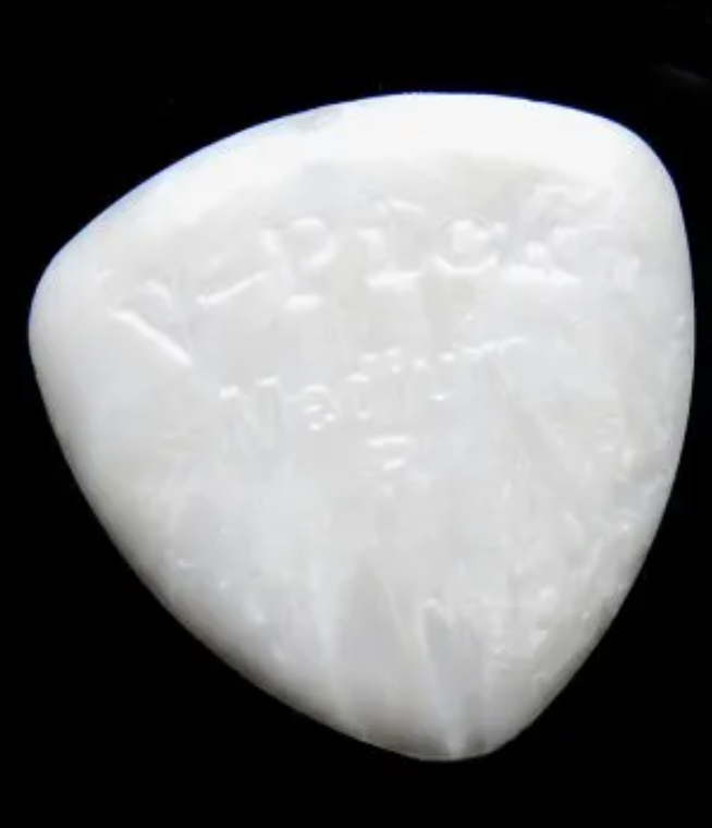 medium round pearly white v pick